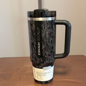 Stanley Quencher H2.0 Tumbler in Black The Flowstate 30oz NWOB